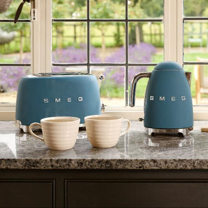 Smeg 50s Style Retro 1.7Lt Kettle Storm Blue
