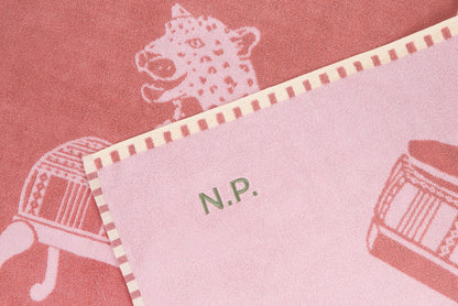 Seabed Beach & Bath Towel / Nellie Pink