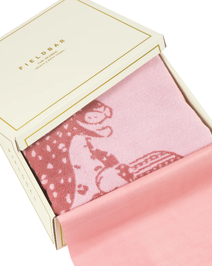 Seabed Beach & Bath Towel / Nellie Pink